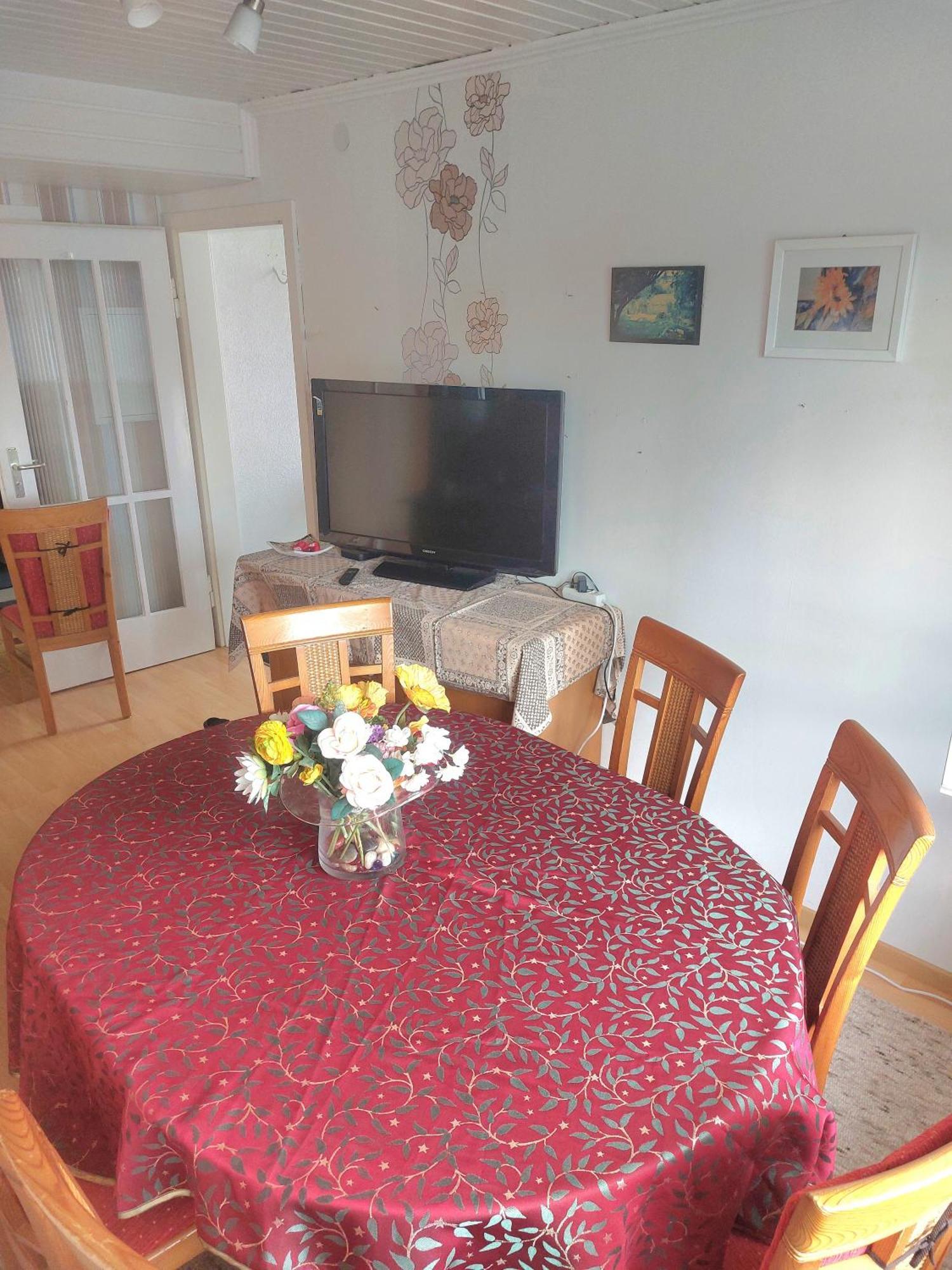 Make Yourself At Home 2 Vaihingen an der Enz Exterior foto